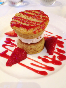 Strawberry_Cake